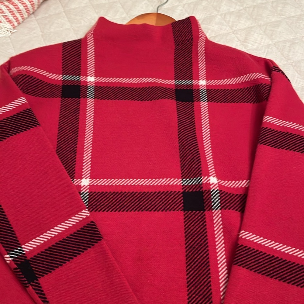 Tahari Sweater